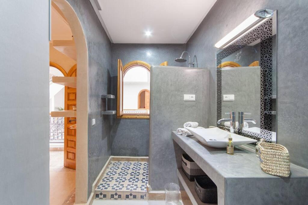 Riad Melilo Avec Piscine Chauffee Marrakesch Exterior foto