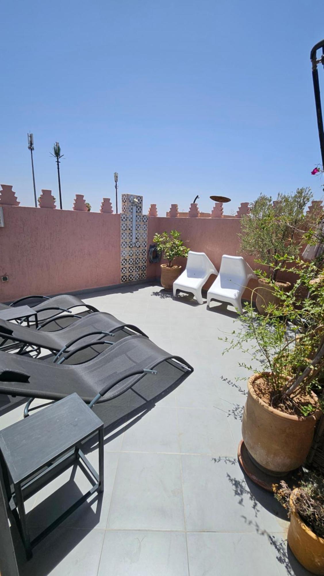 Riad Melilo Avec Piscine Chauffee Marrakesch Exterior foto