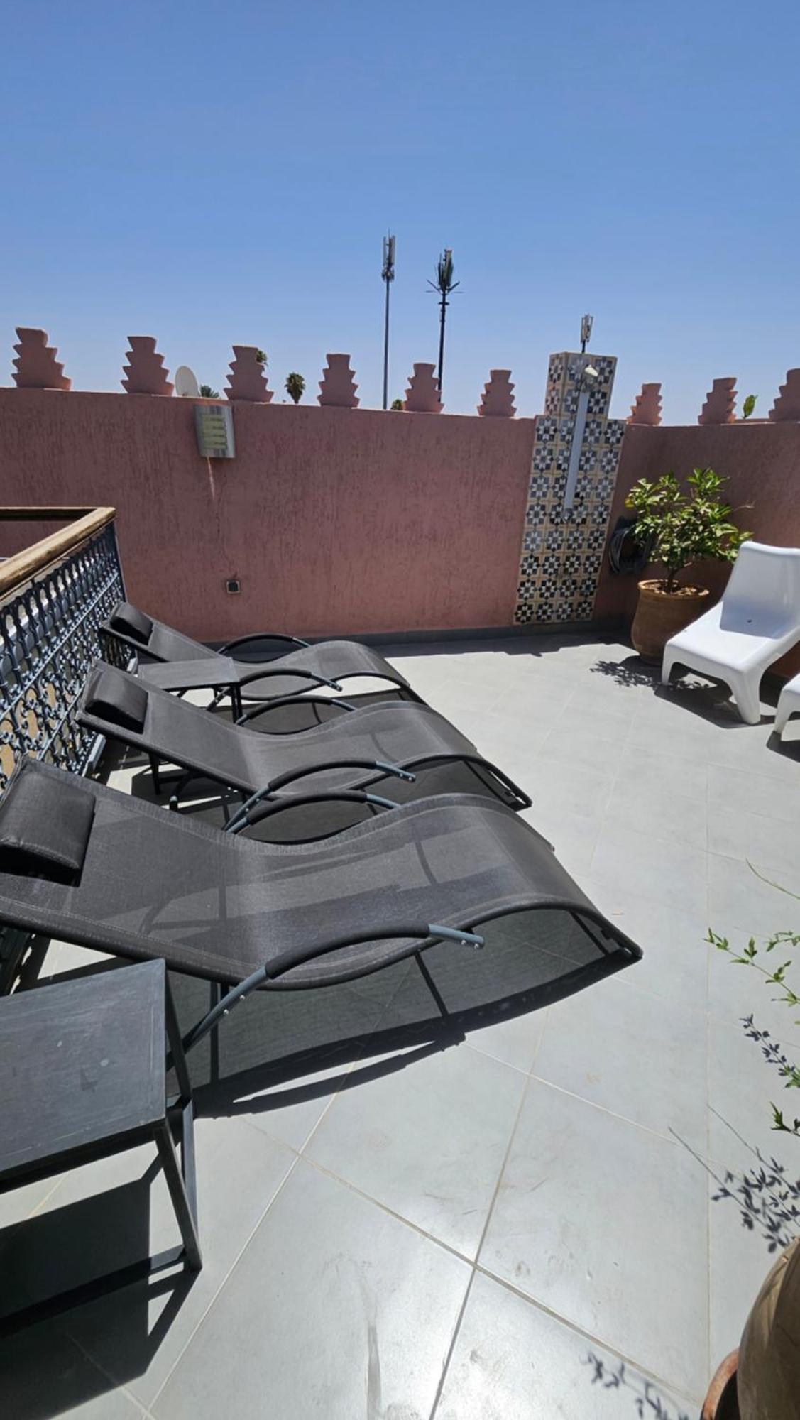 Riad Melilo Avec Piscine Chauffee Marrakesch Exterior foto